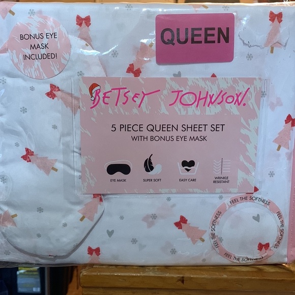 Betsey Johnson Christmas Sheets Set Pink Tree with Bow + sleep mask NEW Queen - Picture 2 of 4
